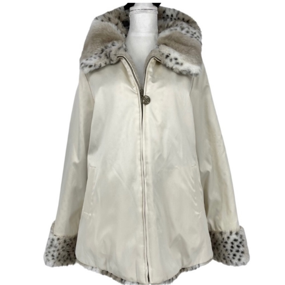 Dennis Basso cream full lined coat reversible